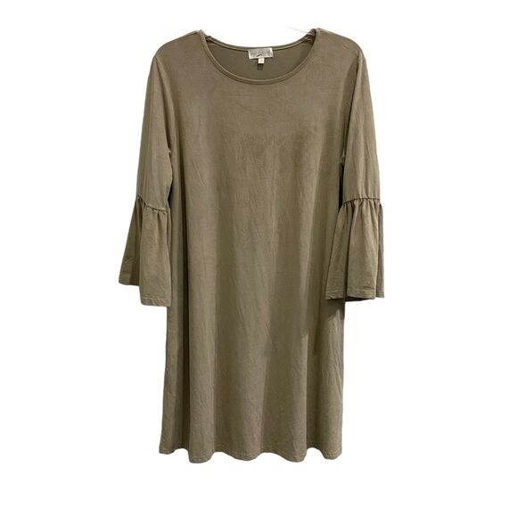 SIMPLY SOUTHERN suede polyester bell sleeved short dress in Tan - sz MEDUIM - Picture 1 of 8